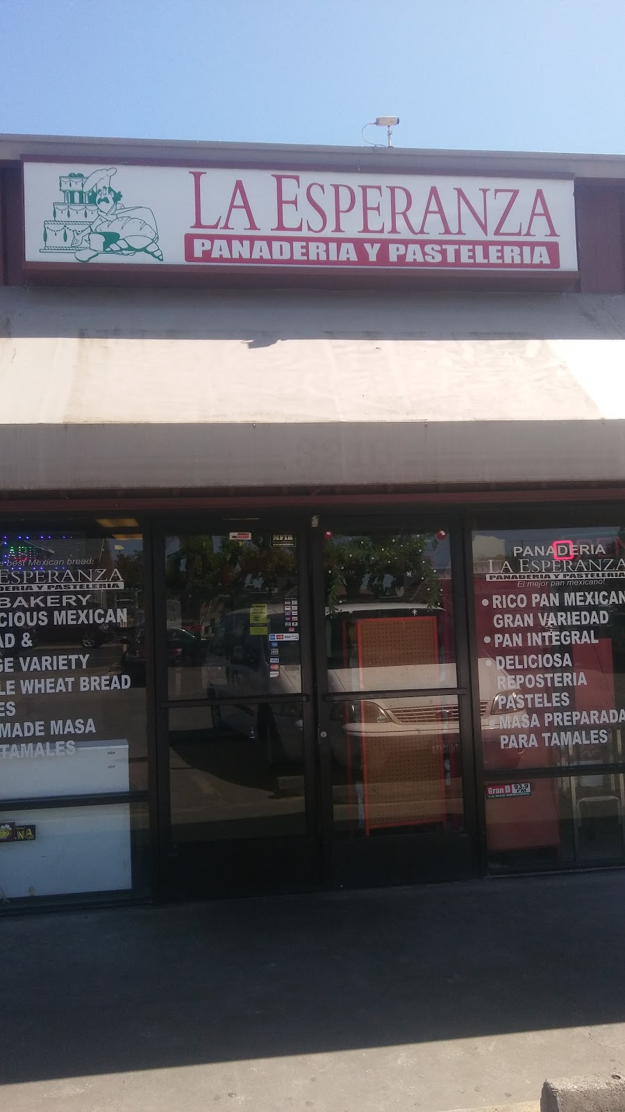 Panaderia La Esperanza | 3216 Atchison St, Riverbank, CA 95367, USA | Phone: (209) 534-3482