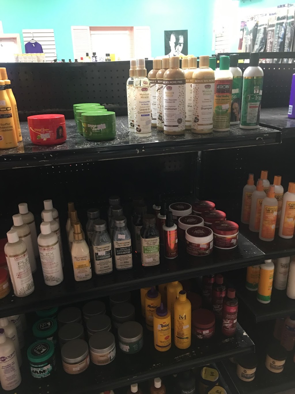 Golden Hair & Beauty Supplies | 26215 Walker South Rd, Denham Springs, LA 70726, USA | Phone: (225) 200-2135