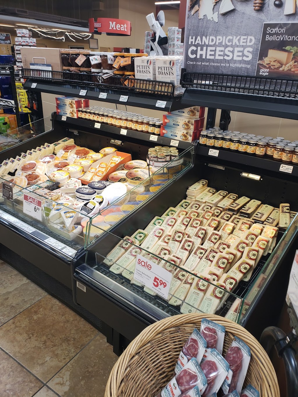 Giant Eagle Deli | 825 Ambassador Dr, Wadsworth, OH 44281, USA | Phone: (330) 336-8733