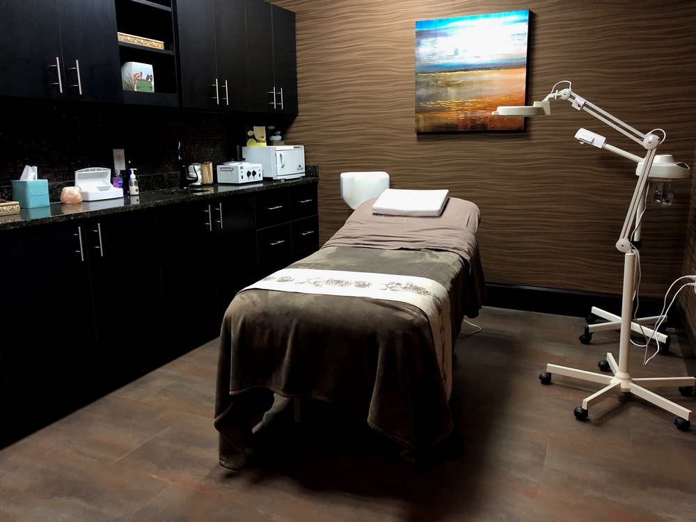 Zara Spa and Salon | 117 S Watson Rd, Arlington, TX 76010, USA | Phone: (817) 633-4921