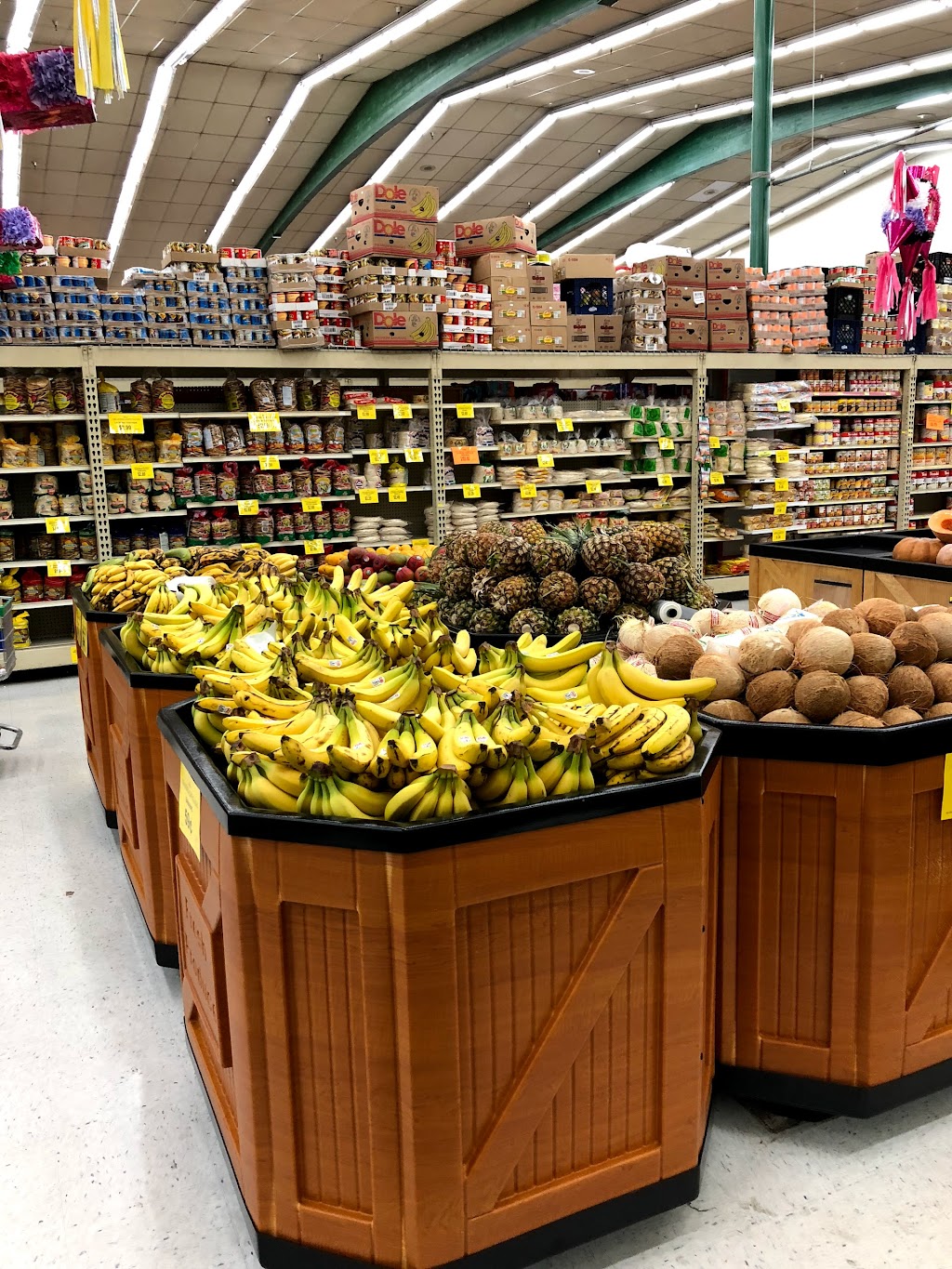 Tropicana Supermarket | 1010 N Alta Ave, Dinuba, CA 93618, USA | Phone: (559) 591-1061