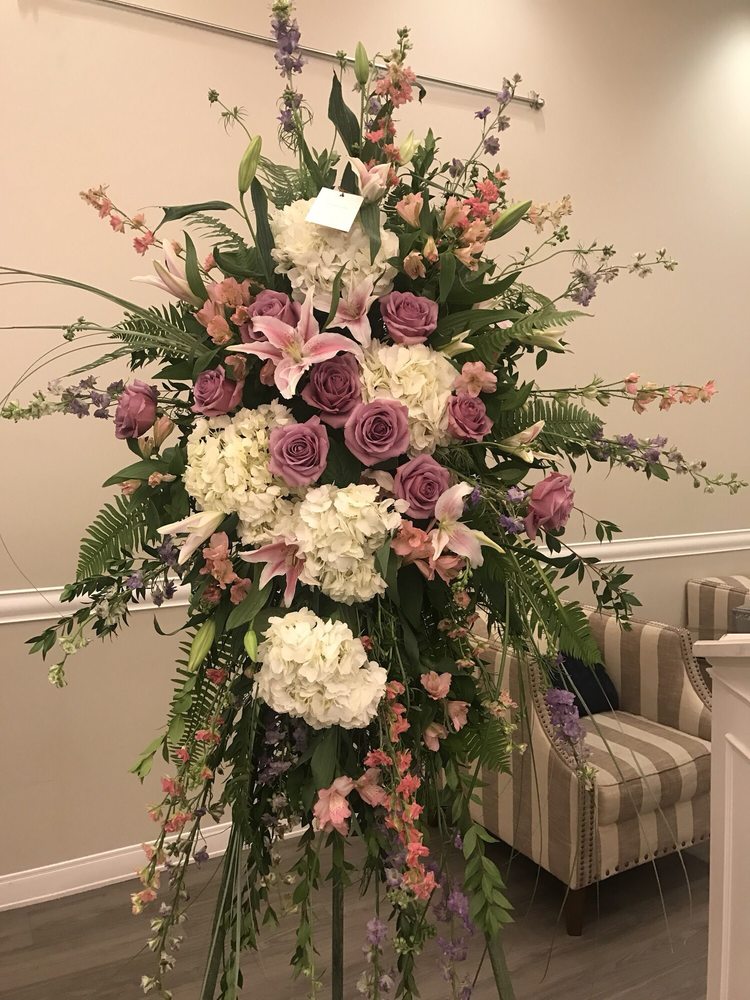 Blue Leaf Studio Florist | 9760 Base Line Rd #105, Rancho Cucamonga, CA 91701, USA | Phone: (909) 476-1144