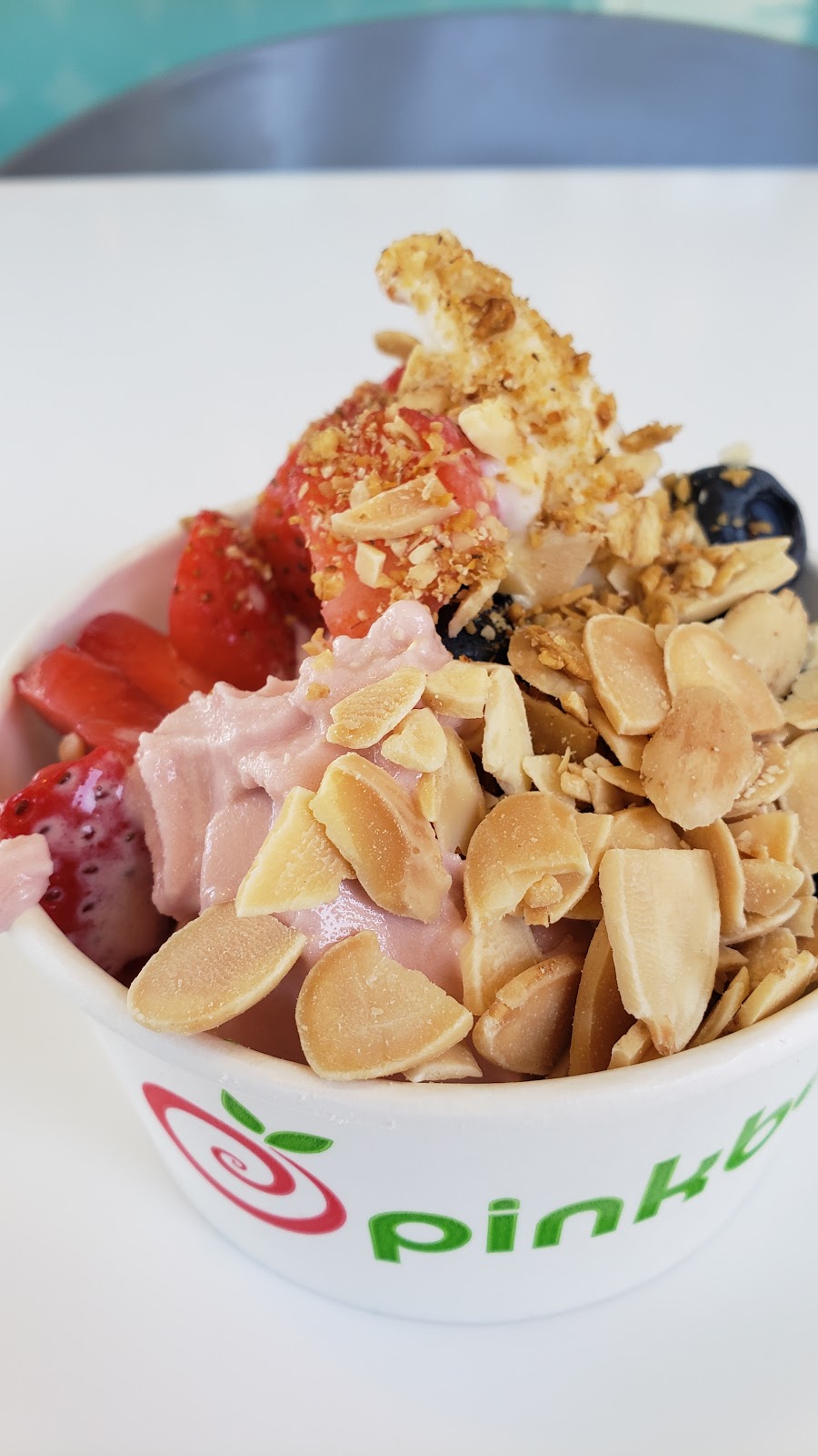 Redbox | 1146 N 35th Ave, Phoenix, AZ 85009, USA | Phone: (866) 733-2693