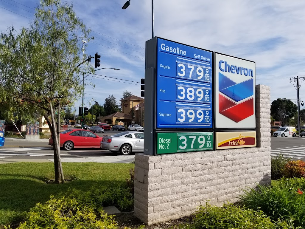 Chevron | 24086 Mission Blvd, Hayward, CA 94544, USA | Phone: (510) 886-0663