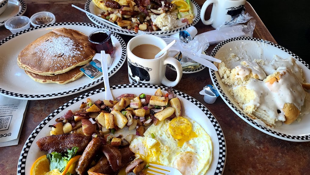 Black Bear Diner Modesto | 2200 Plaza Pkwy, Modesto, CA 95350, USA | Phone: (209) 529-1440