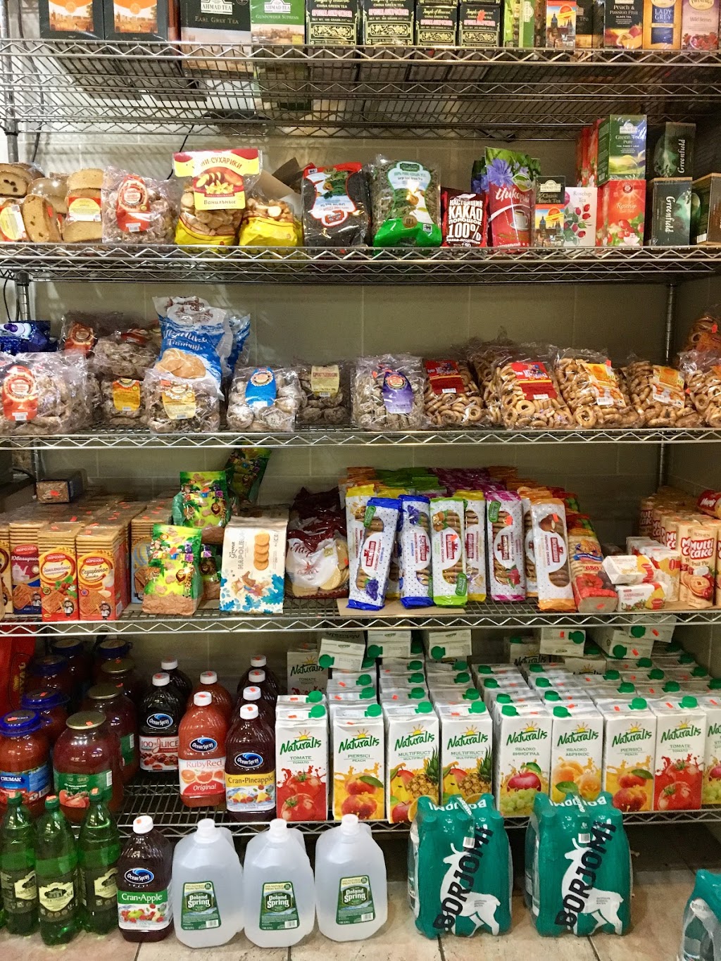 Irinas Food Market | 582 Midland Ave, Staten Island, NY 10306, USA | Phone: (718) 351-3910