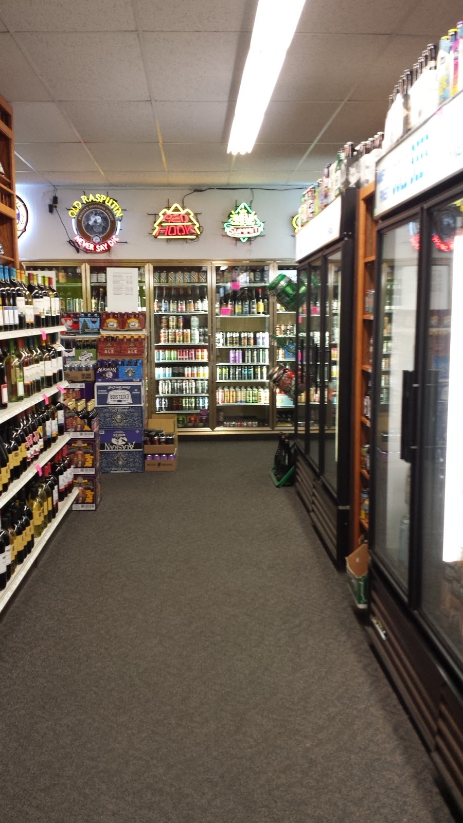 Blue Max Liquors | 14640 10th Ave S, Burnsville, MN 55337, USA | Phone: (952) 432-3350