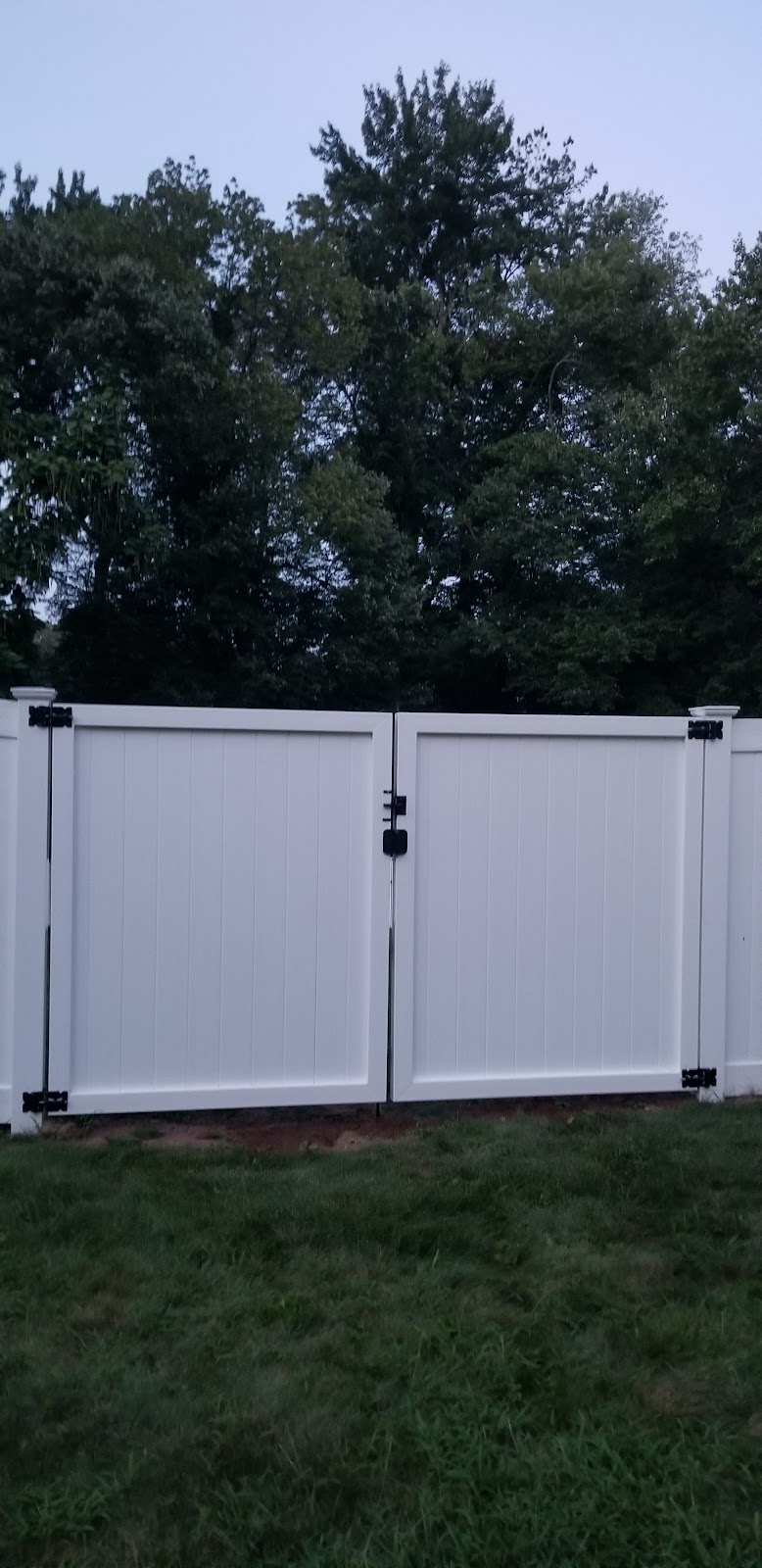 Best Fence Contractor | 8 Louise Pl, Nanuet, NY 10954, USA | Phone: (845) 670-4050