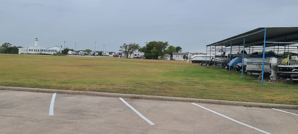 Lone Star Marina | 2200 FM 1192, Pilot Point, TX 76258, USA | Phone: (940) 686-0261