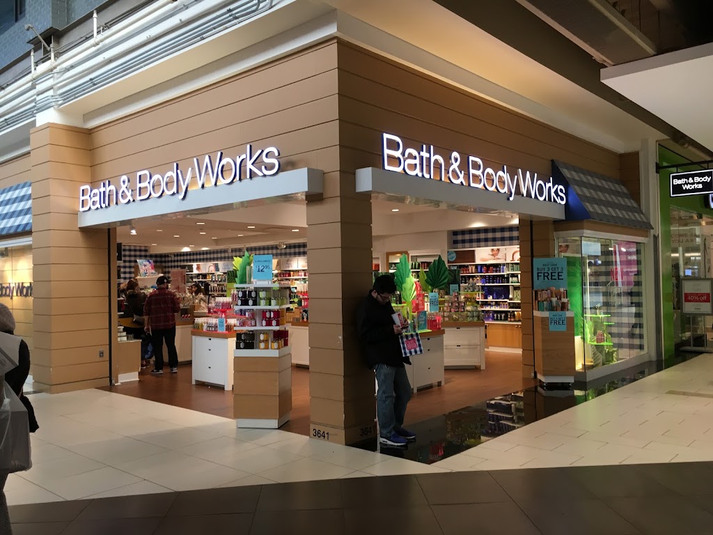 Bath & Body Works | 1652 Palisades Center Dr, West Nyack, NY 10994, USA | Phone: (845) 358-0658