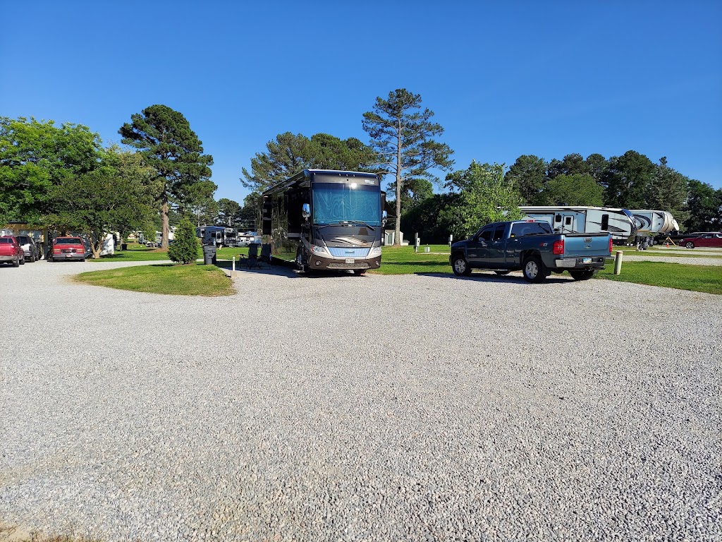 Bannister RV Park | 2885 Old U.S. Hwy 70, Clayton, NC 27520, USA | Phone: (919) 710-9521