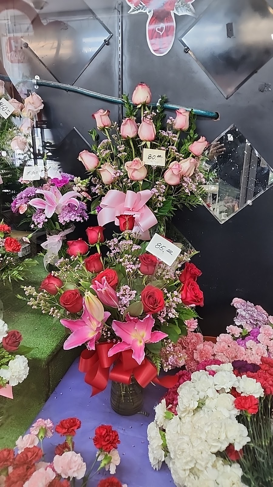 Robinsons Flowers | 750 N Hacienda Blvd, La Puente, CA 91744, USA | Phone: (626) 968-1548