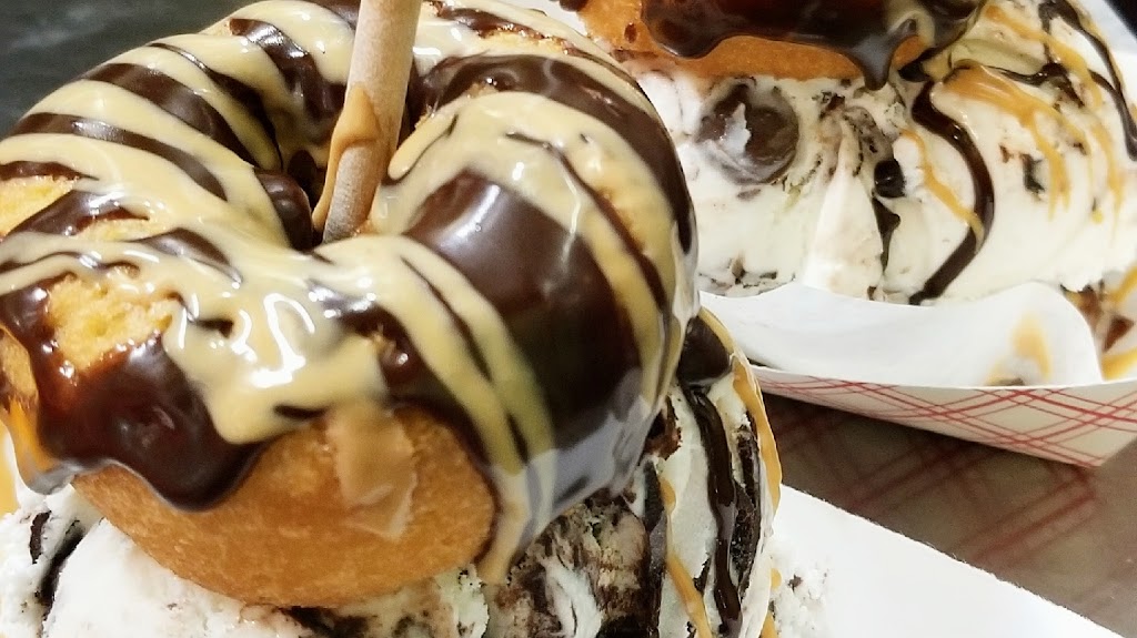 Donutz On A Stick Ice Cream and Grill | 2809 Hampton Hwy, Yorktown, VA 23693, USA | Phone: (757) 865-7663