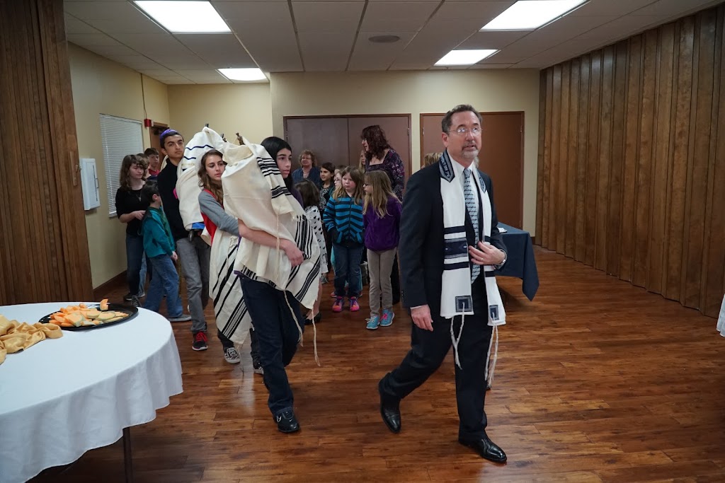 Temple Beth Torah Synagogue | 42000 Paseo Padre Pkwy, Fremont, CA 94539, USA | Phone: (510) 656-7141