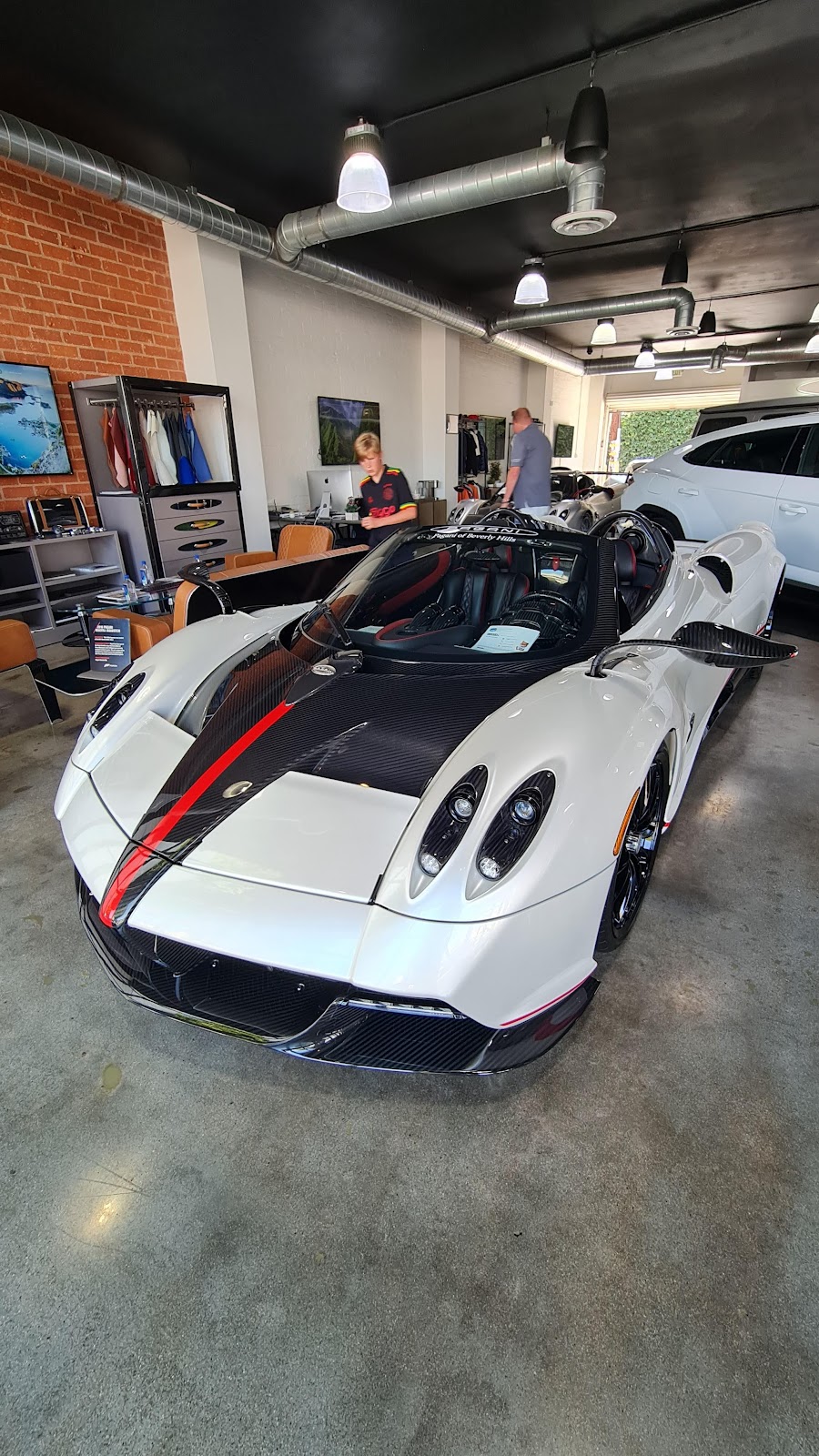 Pagani of Beverly Hills | 207-209 S Robertson Blvd, Beverly Hills, CA 90211, USA | Phone: (888) 375-5474