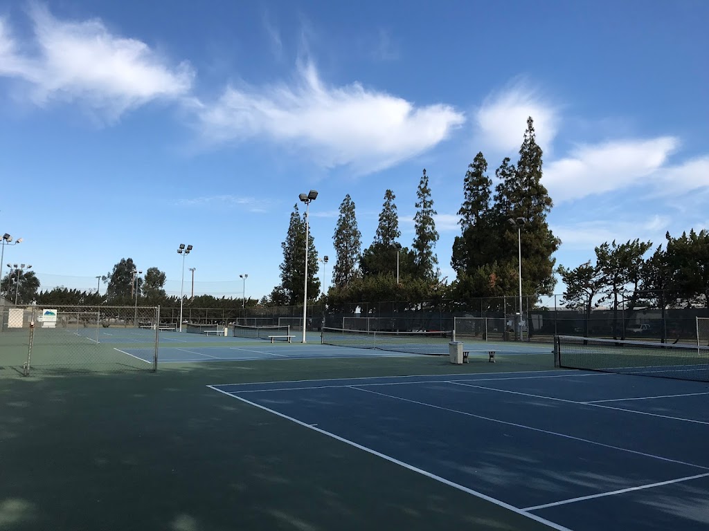 Plaza Park Tennis Courts | 081 080-028, Visalia, CA 93277 | Phone: (559) 713-4365