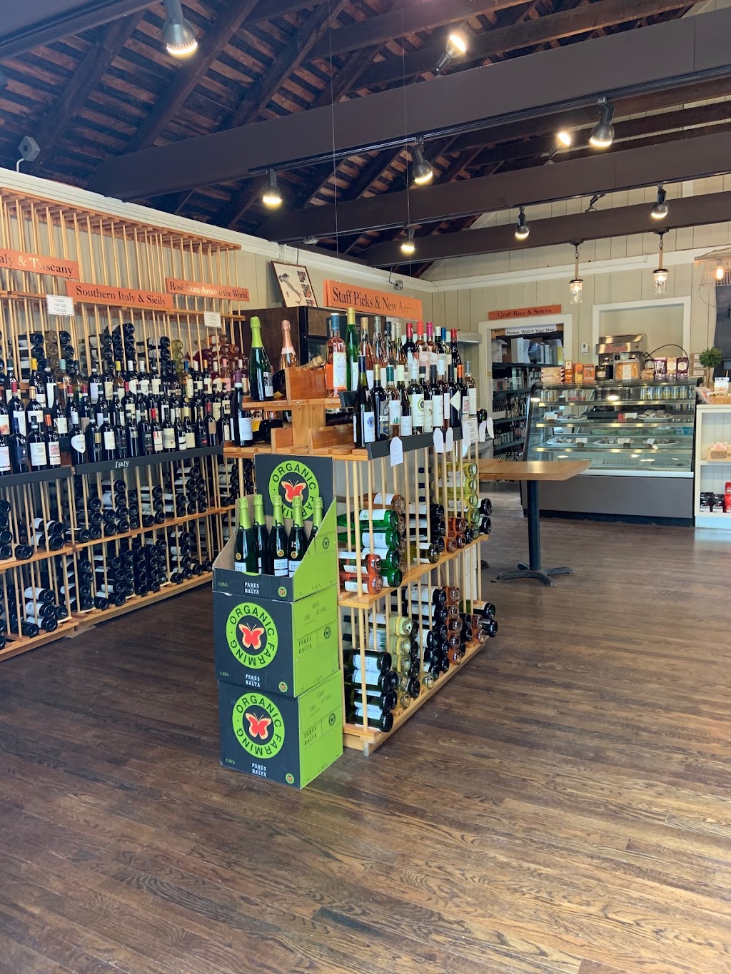 Heritage Wine and Provisions | 33 N Main St, Sherborn, MA 01770, USA | Phone: (508) 655-8445