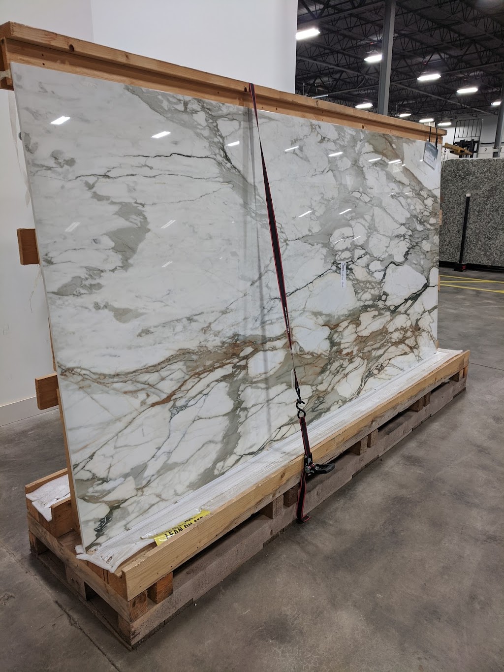 Daltile Stone & Slab Center | 410 Keystone Dr A, Warrendale, PA 15086, USA | Phone: (724) 553-7169