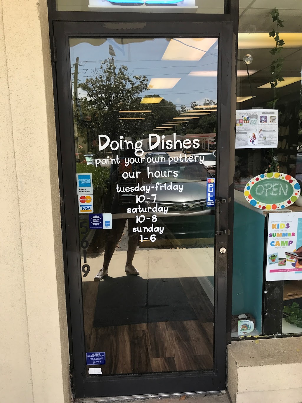 Doing Dishes | 5619 San Jose Blvd, Jacksonville, FL 32207, USA | Phone: (904) 730-3729