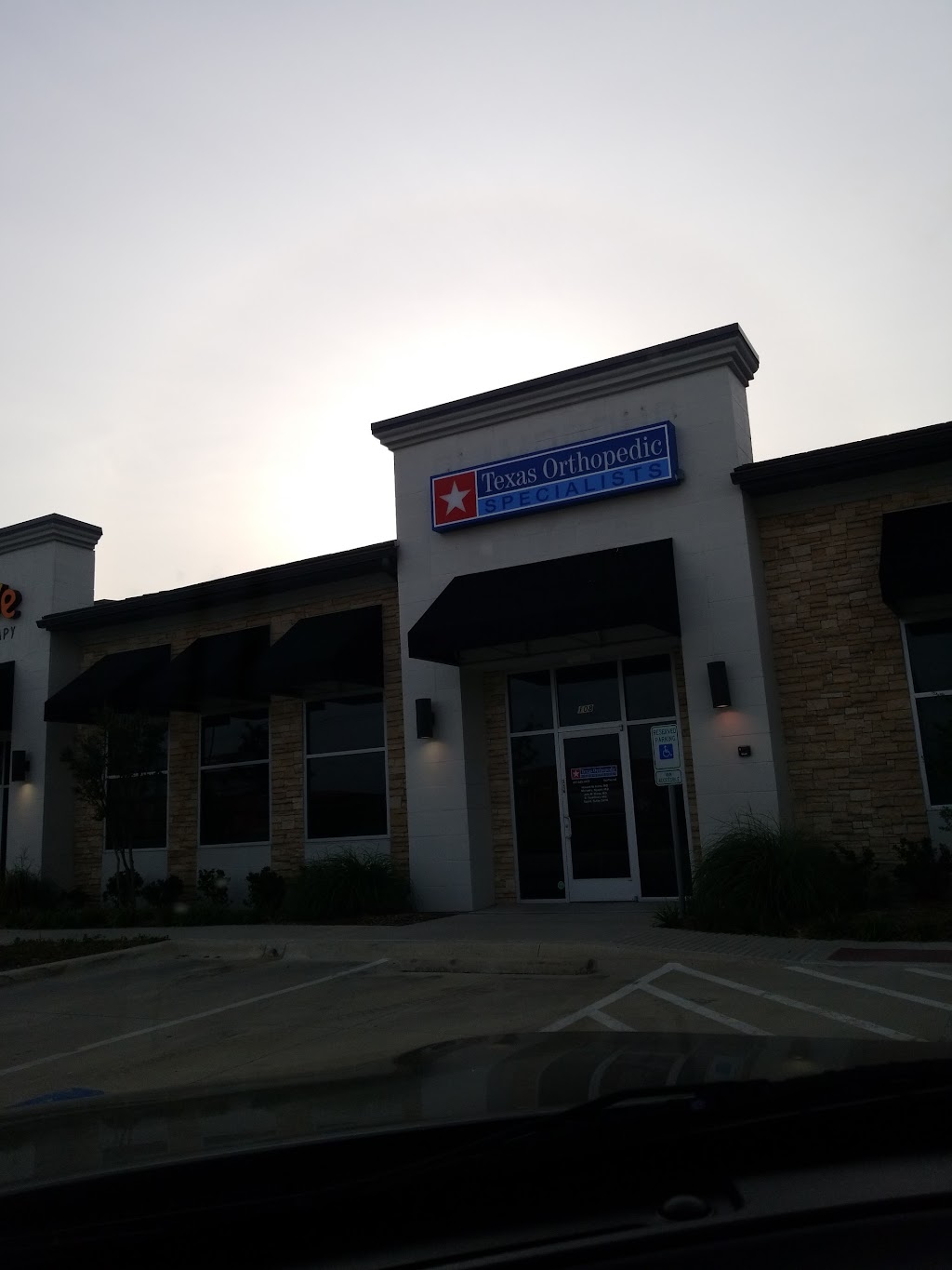 Texas Orthopedic Specialists | 3301 Golden Triangle Boulevard, Fort Worth, TX 76177, USA | Phone: (817) 540-4477