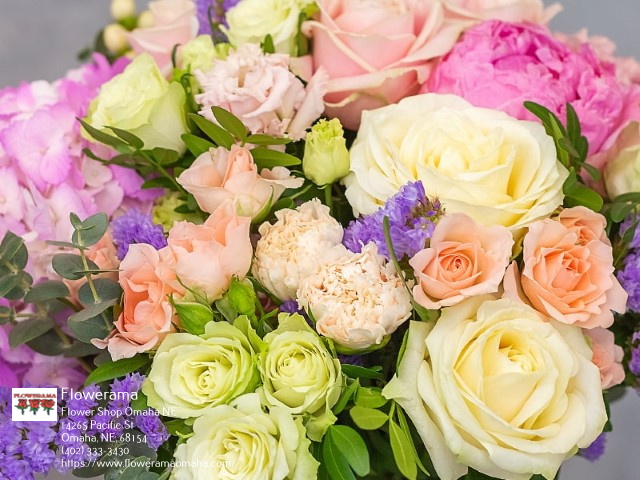 Flowerama on Pacific | 14265 Pacific St, Omaha, NE 68154, United States | Phone: (402) 333-3430