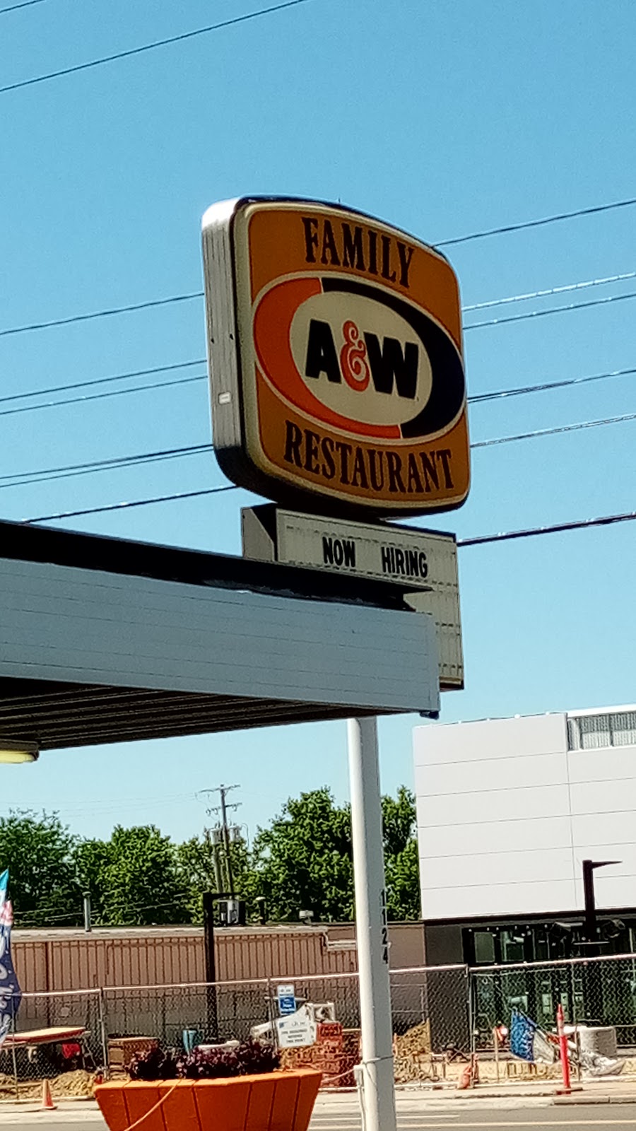 A&W Restaurant | 1124 W Main St, Kent, OH 44240, USA | Phone: (330) 673-6912