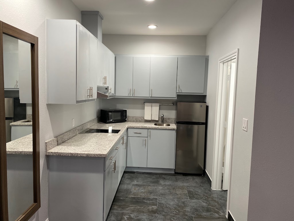 Palace Inn Crosby | 14304 FM 2100, Crosby, TX 77532, USA | Phone: (281) 462-4845