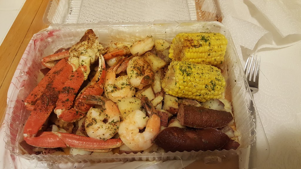 The House Fish & Crab | 1903 NC-55, Durham, NC 27707, USA | Phone: (919) 251-9970