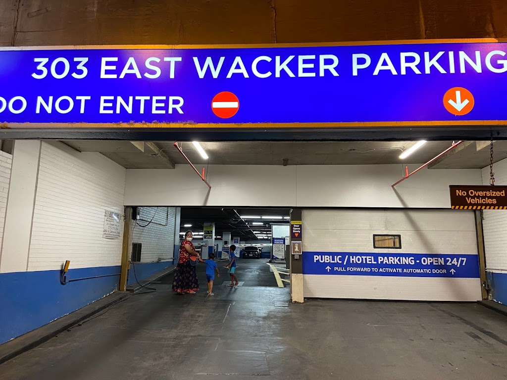 303 East Wacker Garage | 303 E Wacker Dr, Chicago, IL 60601, USA | Phone: (312) 938-4335