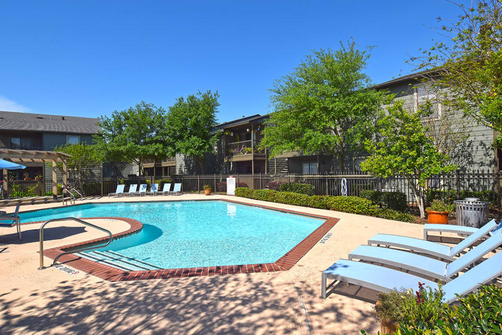 Rosemont at El Dorado Apartments | 265 El Dorado Blvd, Webster, TX 77598, USA | Phone: (281) 480-3730