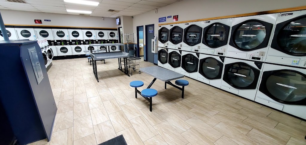 Old Grove Maytag Coin Laundry | 6015 W Forest Home Ave #11, Milwaukee, WI 53220 | Phone: (877) 296-8162