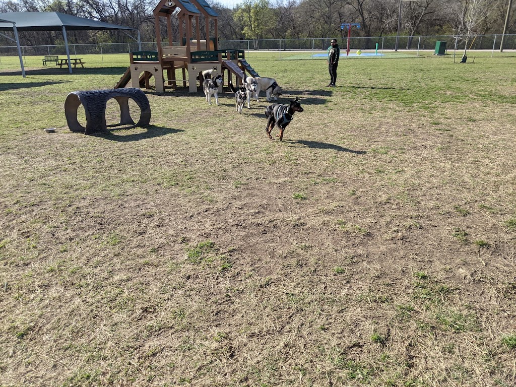 Brushy Creek Dog Park | 200 Co Rd 197, Hutto, TX 78634, USA | Phone: (512) 759-2275