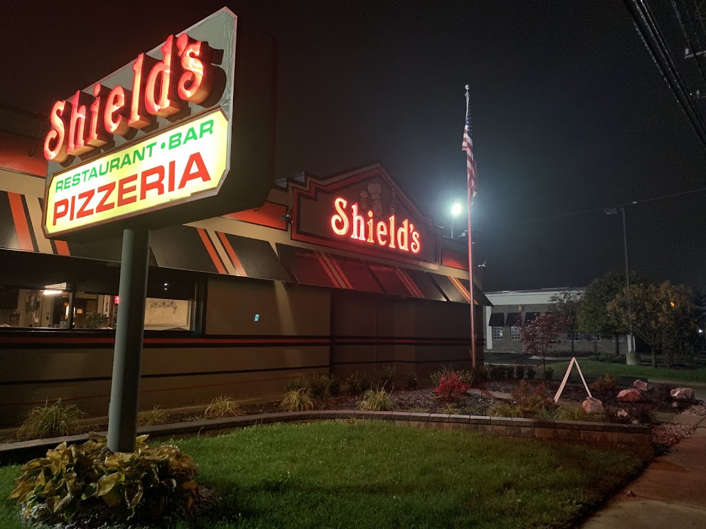 Shields Restaurant Bar Pizzeria | 25101 Telegraph Rd, Southfield, MI 48034, USA | Phone: (248) 356-2720