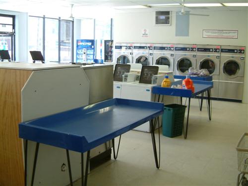 Main Street Laundry Land Laundromat | 420 Main St, Smithfield, VA 23430, USA | Phone: (434) 793-2011