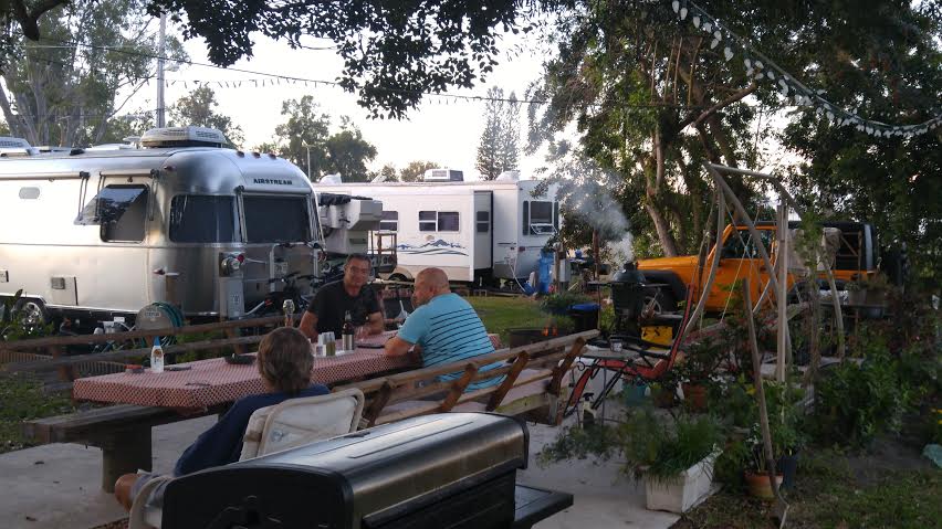 Lone Pine RV Park | 201 11th Ave NW, Ruskin, FL 33570, USA | Phone: (813) 336-1864