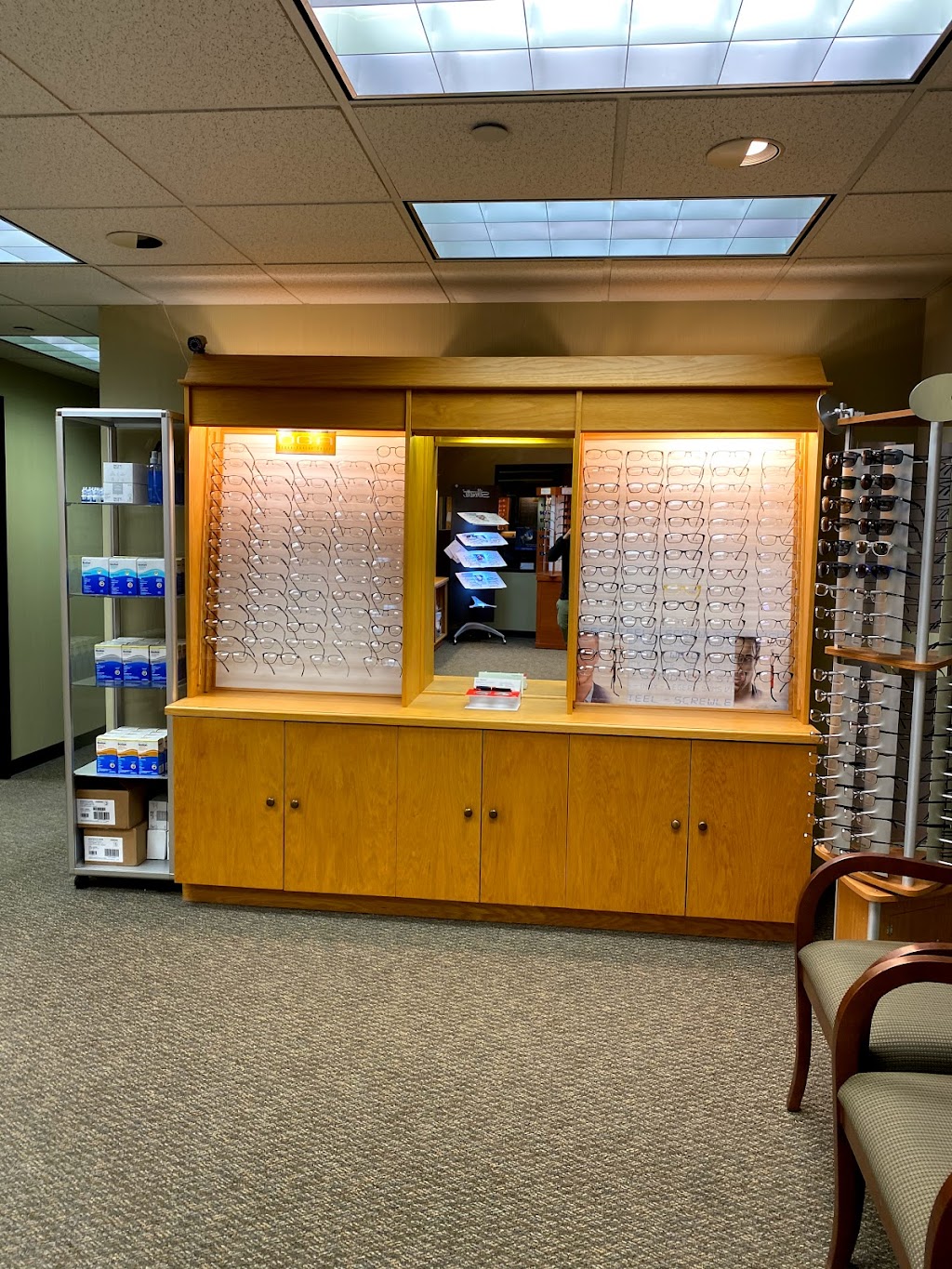 Shorewood Opticians | 5150 N Port Washington Rd #250, Milwaukee, WI 53217, USA | Phone: (414) 332-1290
