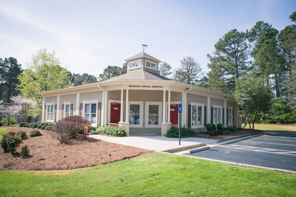 Braelinn Animal Hospital | 1237 Robinson Rd, Peachtree City, GA 30269, USA | Phone: (770) 487-1144