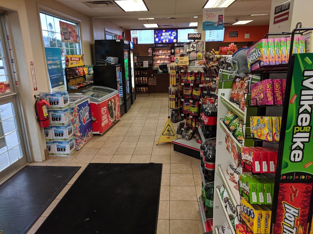 Mobil convenience store | 25 King St, Littleton, MA 01460, USA | Phone: (978) 486-4534