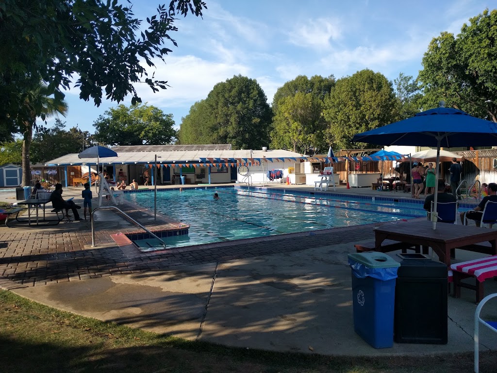 Laurelwood Cabana Club | 3700 Benton St, Santa Clara, CA 95051, USA | Phone: (408) 769-2333