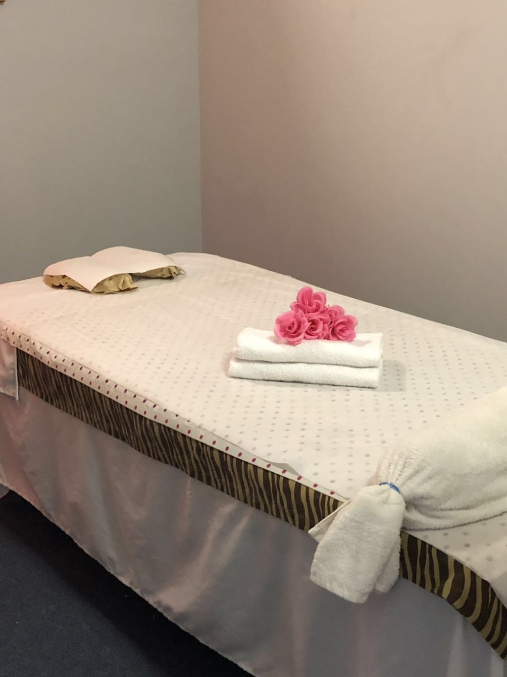 Flower Spa & Massage | 10393 Sliding Hill Rd ste i, Ashland, VA 23005, USA | Phone: (804) 299-3844