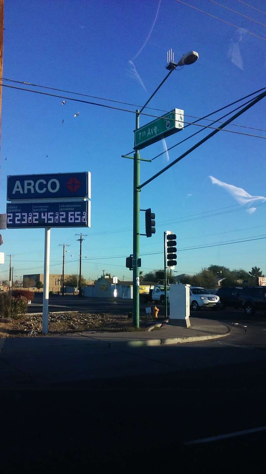 ARCO | 702 W Broadway Rd, Phoenix, AZ 85041, USA | Phone: (602) 305-6804