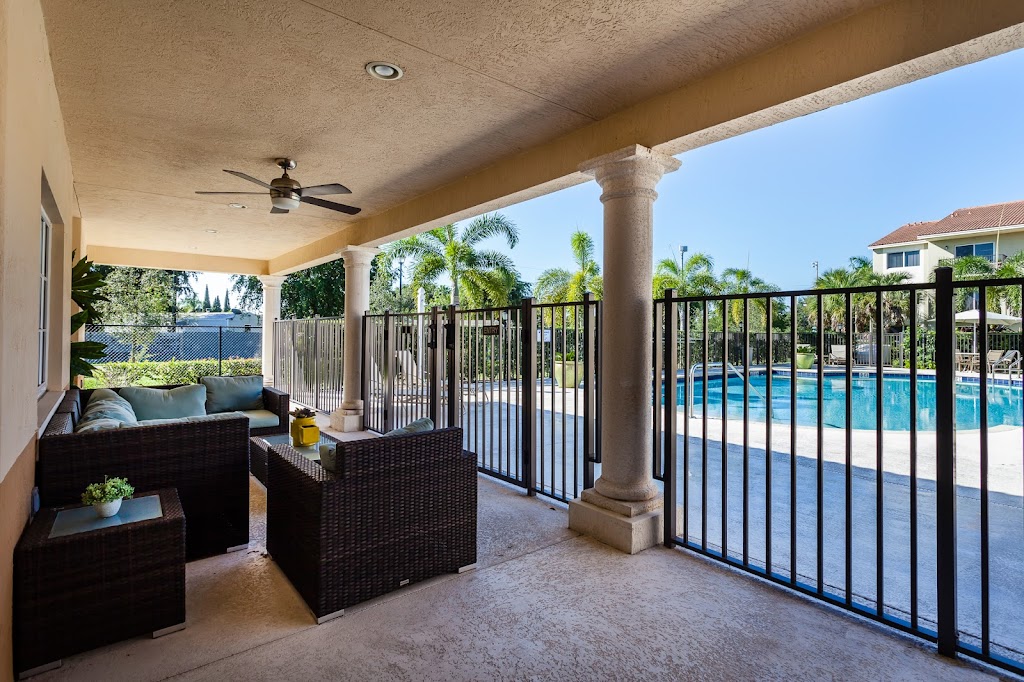 Veranda Senior Apartments | 28355 SW 152nd Ave, Homestead, FL 33033, USA | Phone: (305) 246-7096