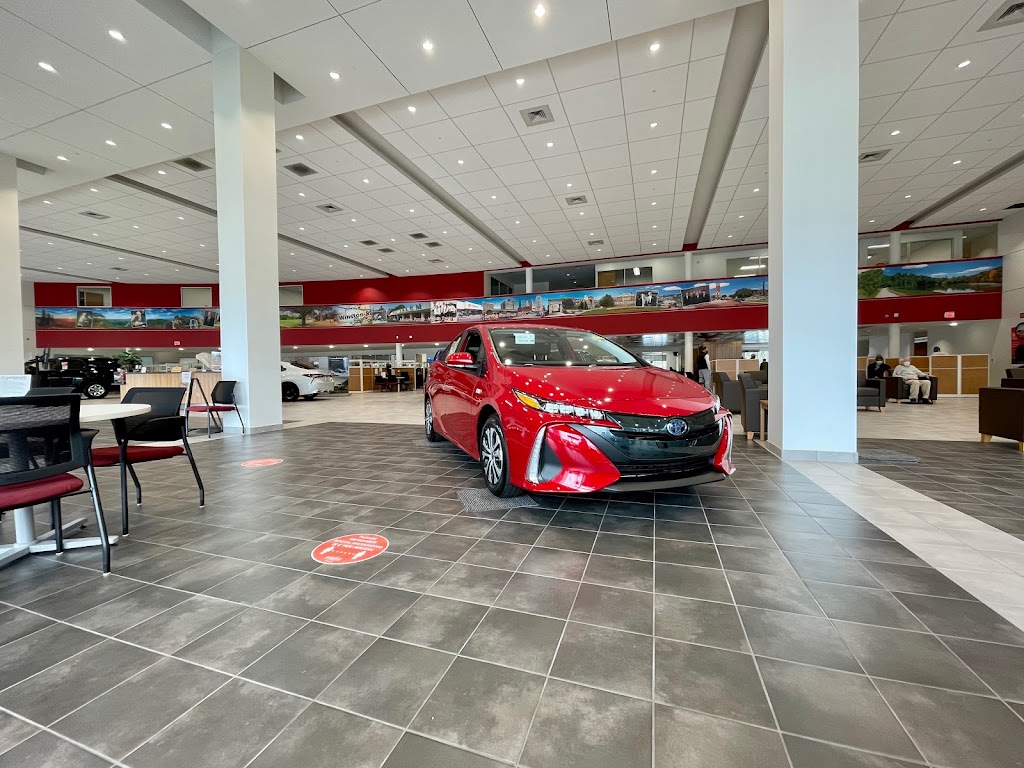 Modern Toyota | 3178 Peters Creek Pkwy, Winston-Salem, NC 27127, USA | Phone: (336) 785-3100