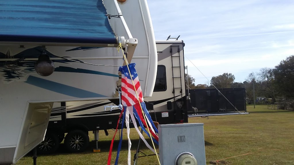 Herring RV and Mobile Village | 107 Angie Dr Lot C, Goldsboro, NC 27530, USA | Phone: (919) 689-2669