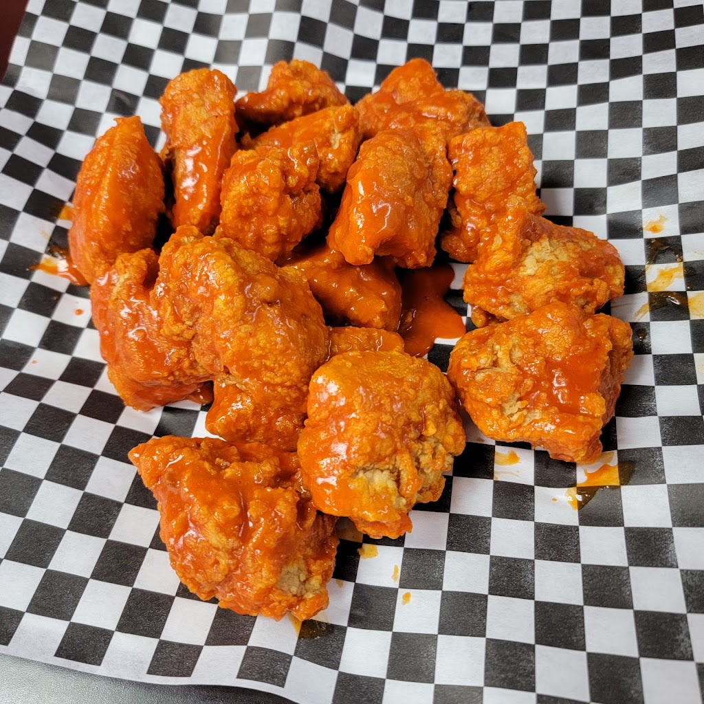 Wings Empire | 7520 El Cajon Blvd, La Mesa, CA 91942, USA | Phone: (619) 461-4444