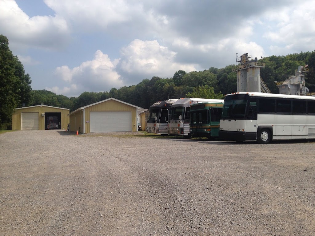 Northeast Luxury Coach | 312 Mitchell Hill Rd, Butler, PA 16002, USA | Phone: (724) 256-8275