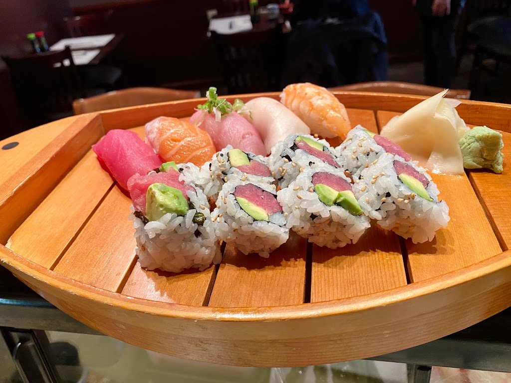 Sushi Na-Ra Japanese Restaurant | 1683 US-9 # 9, Clifton Park, NY 12065, USA | Phone: (518) 371-9200