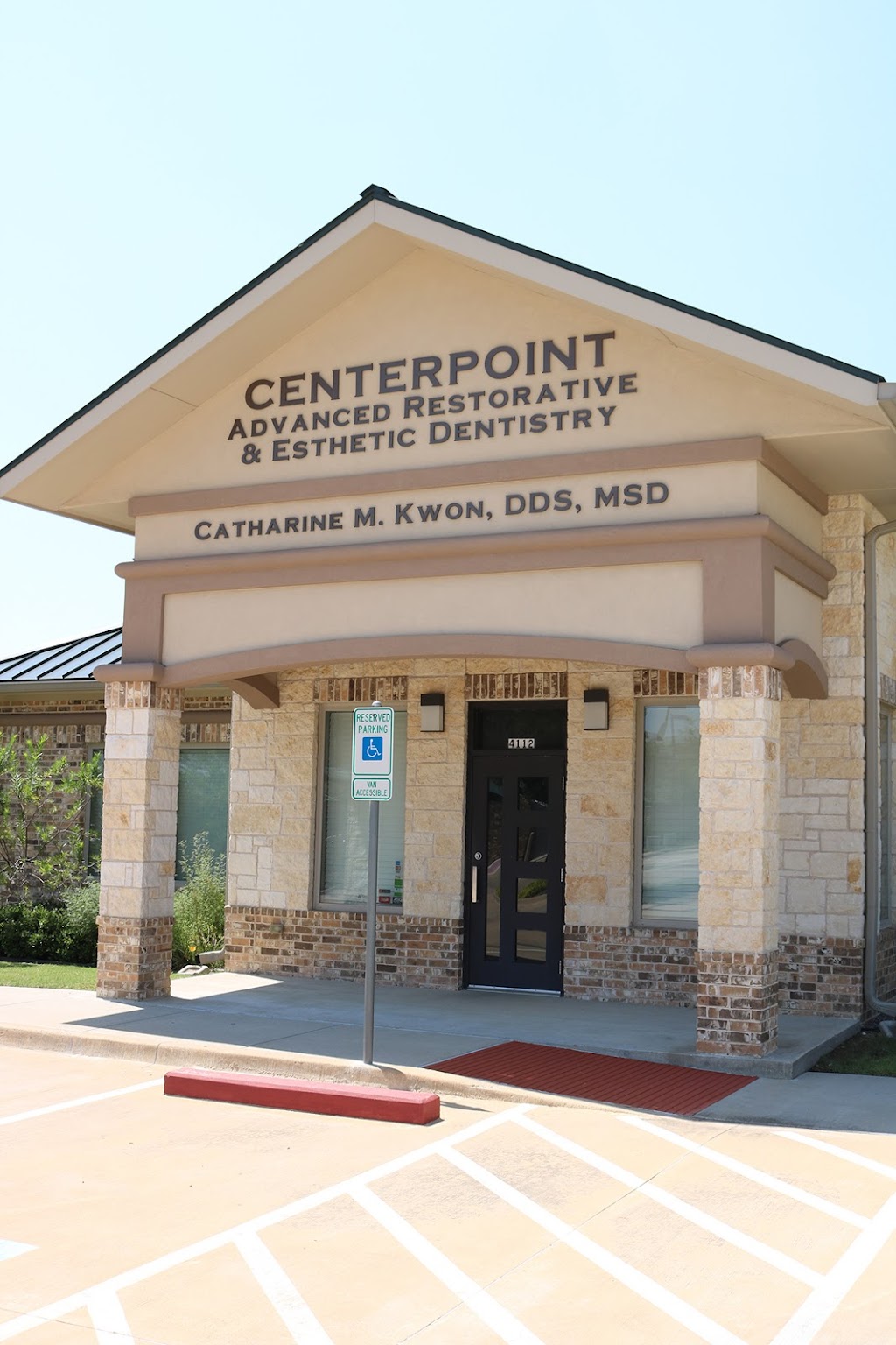 DentImplant Surgical | 4112 E Renner Rd, Richardson, TX 75082, USA | Phone: (972) 947-2274