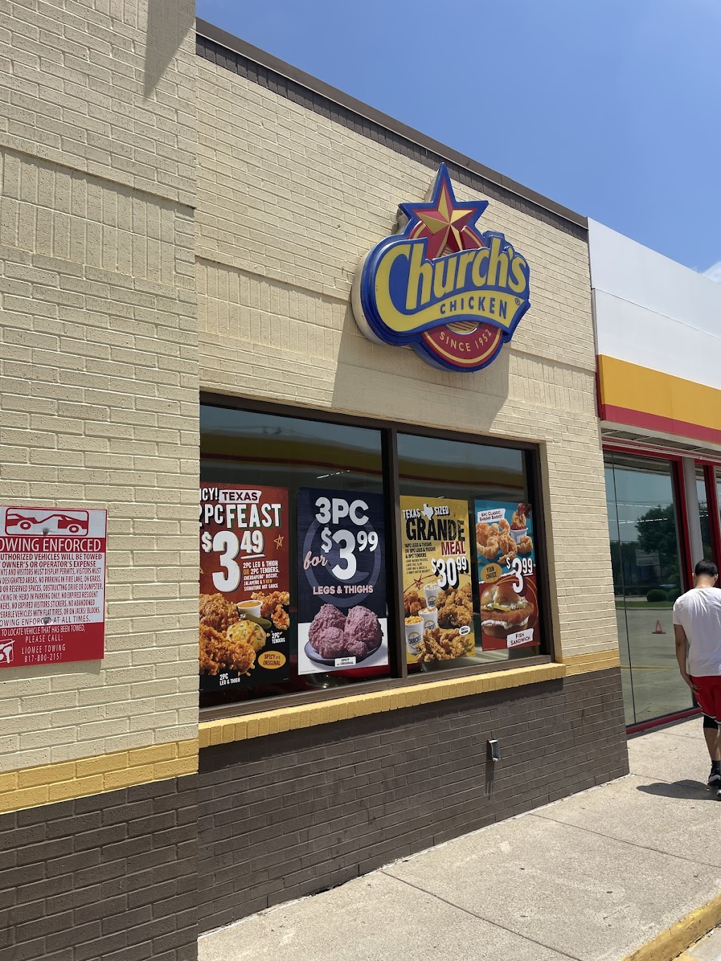 Churchs Texas Chicken | 3605 Western Center Blvd, Fort Worth, TX 76137, USA | Phone: (817) 306-5555