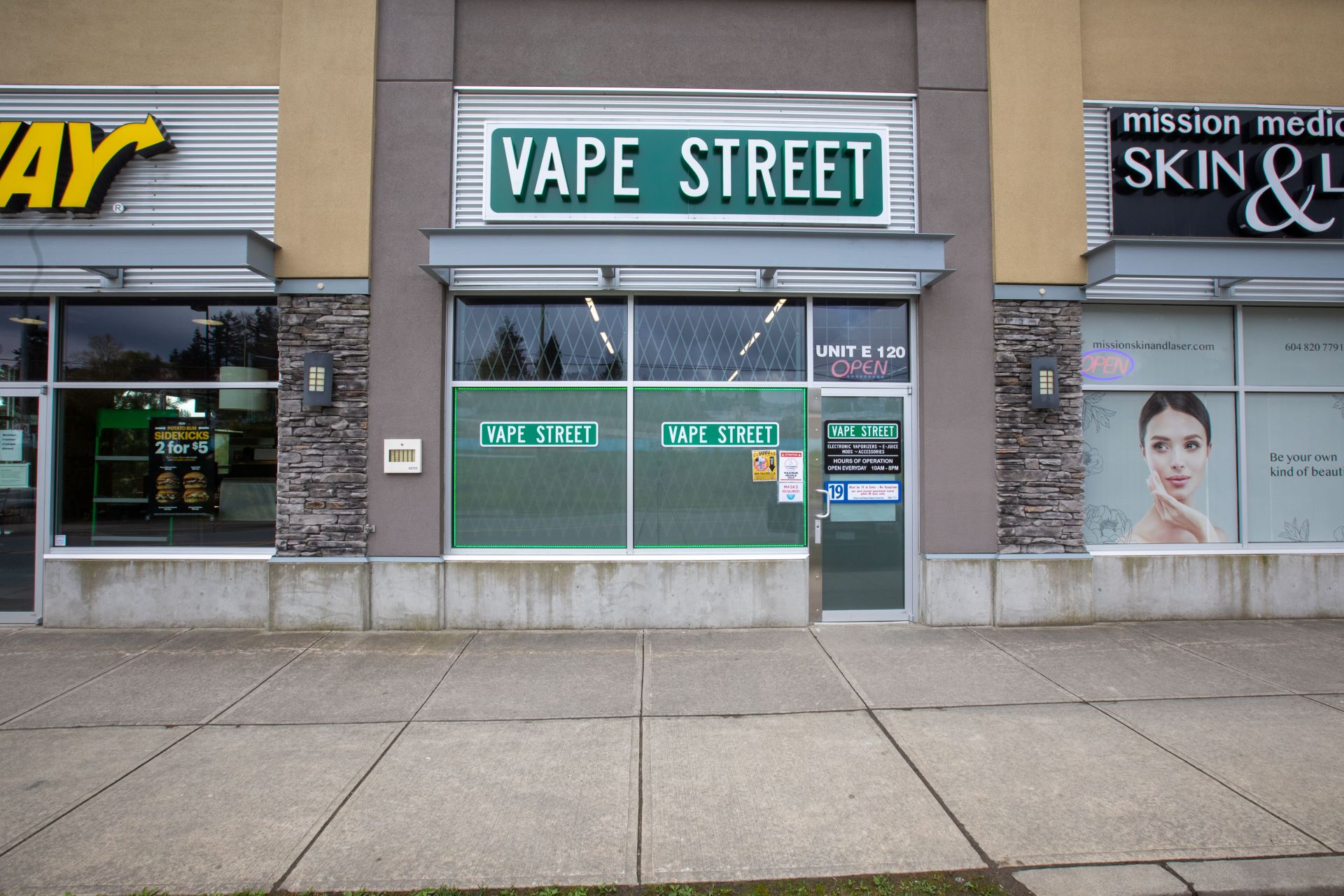 Vape Street Mission BC | 31956 Lougheed Hwy. Unit e120, Mission, BC V2V 0C6, Canada | Phone: 604-820-2229